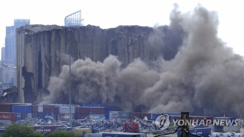 베이루트 대폭발 상징 '흉물 곡물저장고' 일부 붕괴