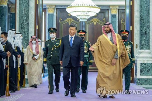사우디, 미 보란듯 중국밀착…화웨이 들이고 '하나의 중국' 천명