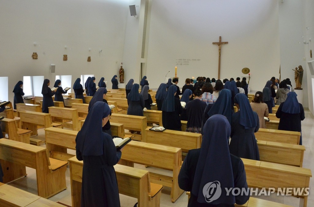 26일 가톨릭 신학교·수도원 문 활짝 | 연합뉴스