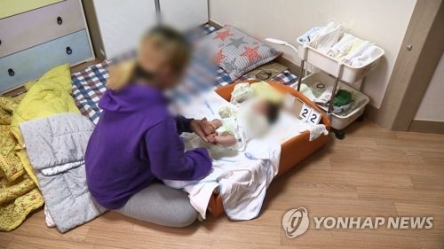 이민자 싱글맘 80%가 양육비 못받아…저임금 일자리로 생계