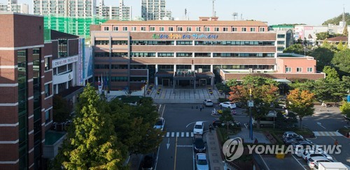 구청 주차장서 30대 추락사…지자체, 유족에 2억여원 배상