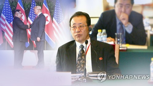 北朝鮮の金桂官外務省顧問（中央）は１１日に発表した談話で韓国を非難した＝（聯合ニュースＴＶ）
