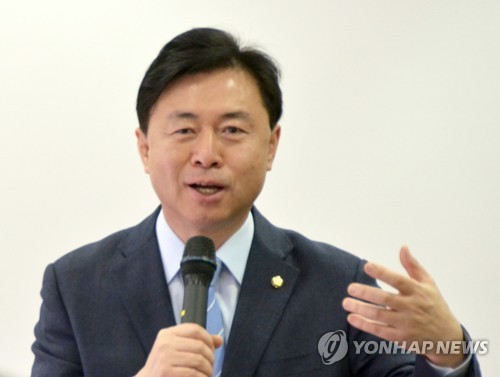김영춘 전 해수부 장관, 정계 은퇴·부산시장 불출마 선언