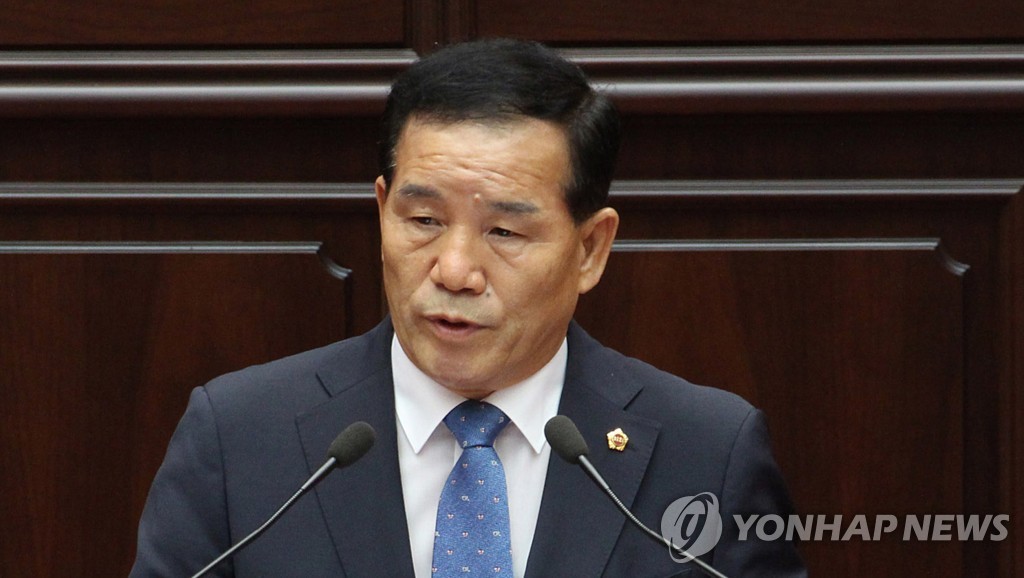 신상해 부산시의회 의장