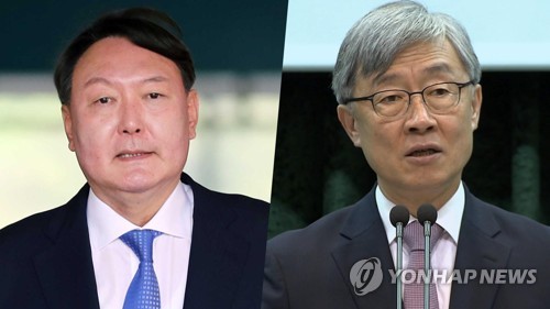 "먼지떨이·탈영병·빈수레 요란"…민주, 尹·崔 쌍끌이 공세