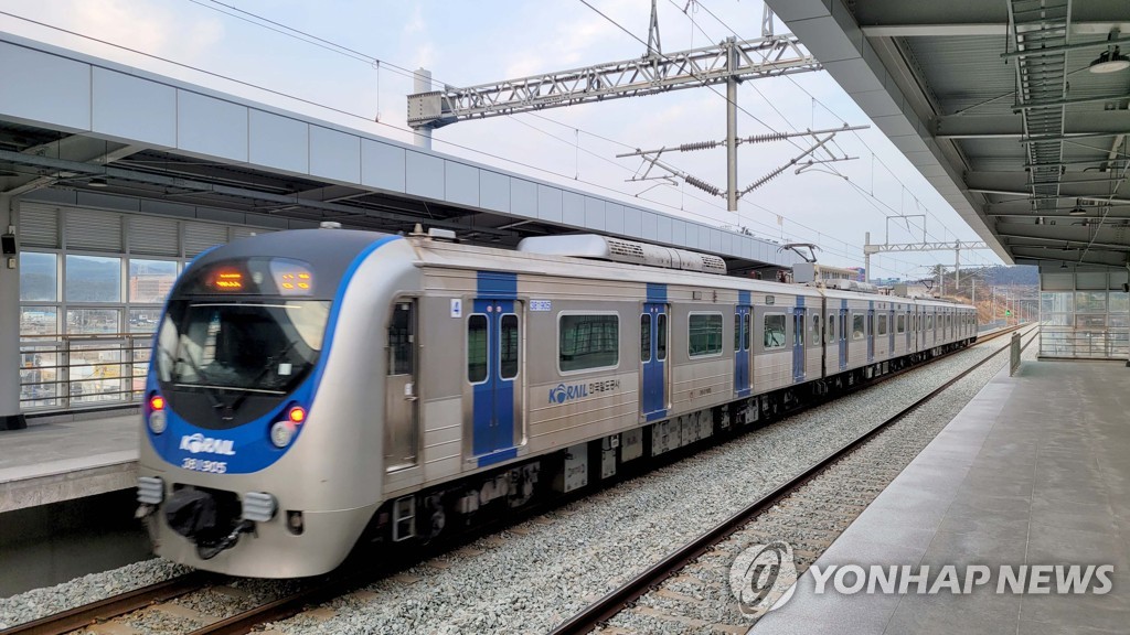 동해선 화물열차 고장으로 출근길 1시간여 지연 운행