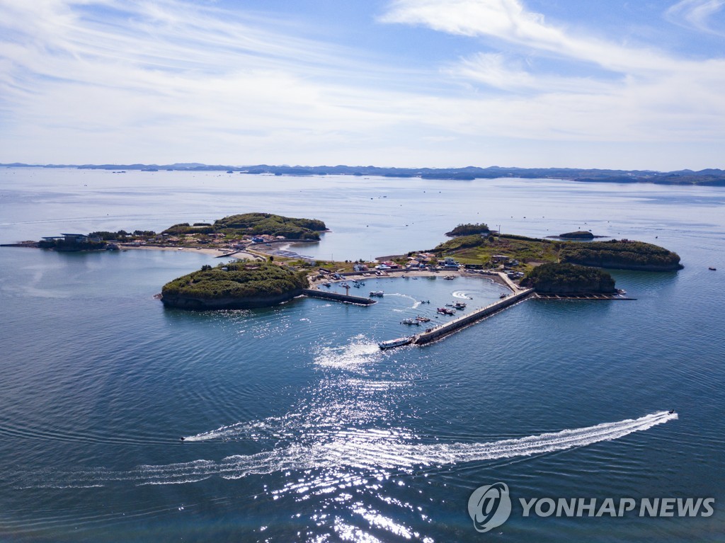 홍성 죽도 오가는 배 운항 일시 중단…주민·관광객 불편 | 연합뉴스