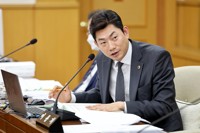 이용기 대전시의원 차량에서 숨진 채 발견