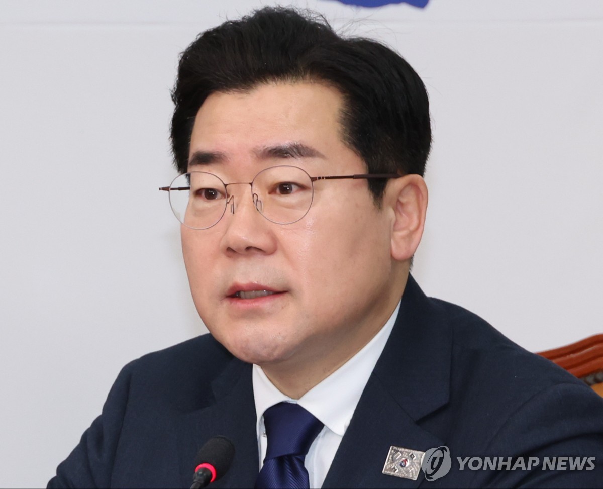 박찬대 향해 "총칼 들고 간다" 협박글…경찰, 작성자 …