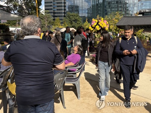 10월 방한 외국인관광객 8.7% 늘어…올해 1천582만여명 K-관광