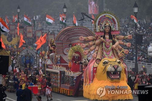 '형형색색 퍼레이드'…인도공화국의 날