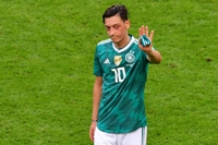 '2014 월드컵 우승 멤버' 외질 현역 은퇴…독일 대표팀에서 23골