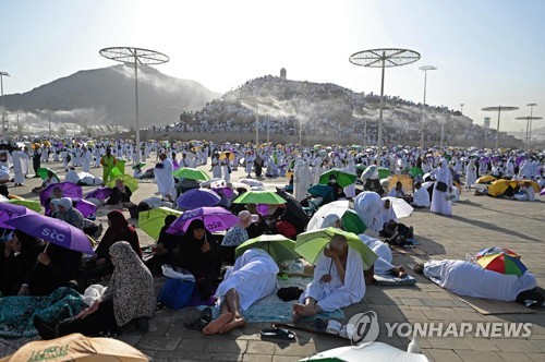  사우디 메카 성지순례…46도 폭염에 당국 '긴장'