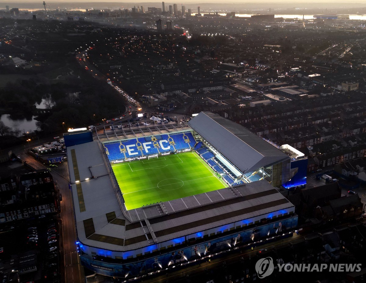 에버턴 여자축구팀 홈구장으로 쓰이게 된 구디슨 파크 전경.