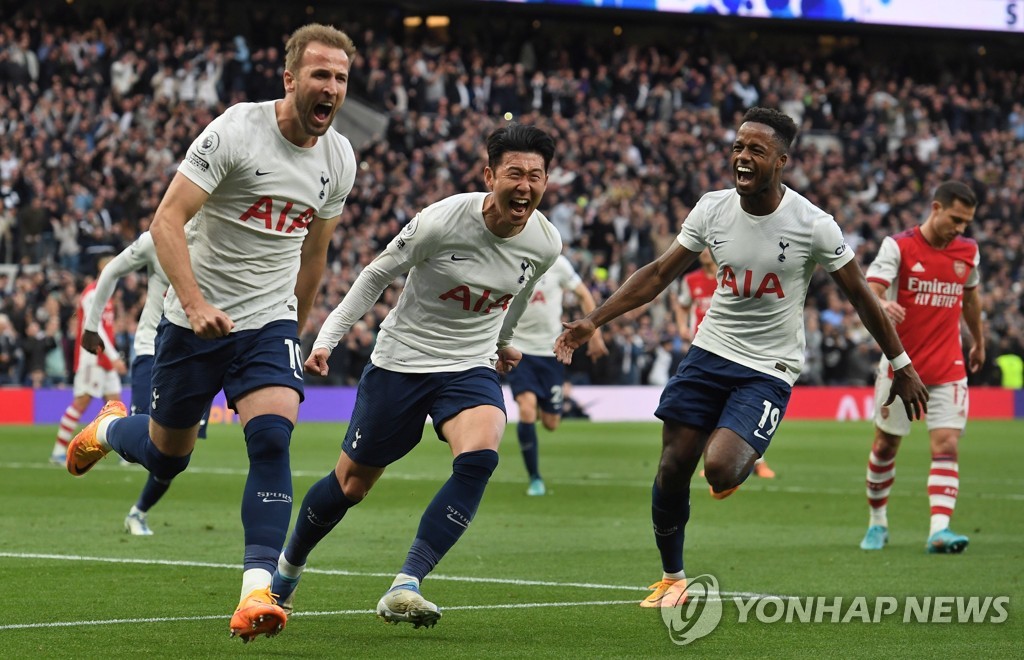 5월 13일 아스널과의 2021-2022 EPL 22라운드 순연 경기에서 골 넣고 기뻐하는 손흥민