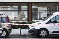 '입주민회의 불만' 로마서 총격…멜로니 총리 친구 등 3명 사망