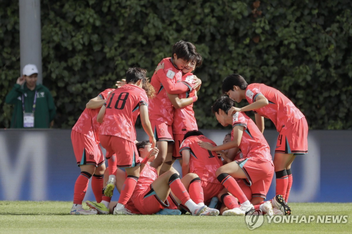 독일과의 조별리그 3차전 때 득점에 기뻐하는 한국 선수들