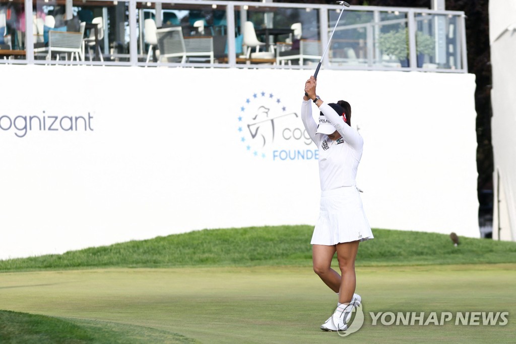In this Getty Images photo, Ko Jin-young of South Korea celebrates after making a birdie putt on the 18th hole during the final round of the Cognizant Founders Cup on the LPGA Tour at Upper Montclair Country Club in Clifton, New Jersey, on May 14, 2023. (Yonhap)