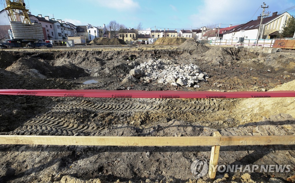 2차대전 당시 희생된 유대인 유골이 발굴된 벨라루스 브레스트의 공사장