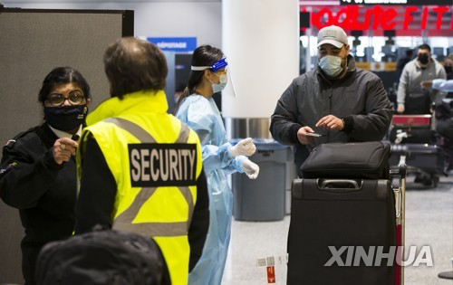 캐나다, '감염 최악' 인도·파키스탄발 항공편 운항 30일간 중단