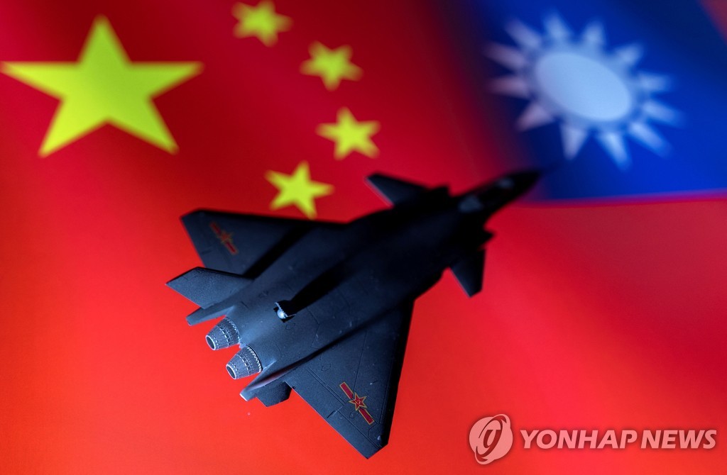 중국, 대만에 군사적 압박(일러스트)