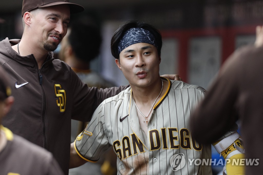 Padres' Kim Ha-seong smacks 10th homer of season | Yonhap