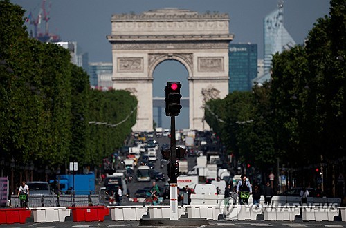 "올림픽에 오지 마세요"…파리 시민들, SNS로 보이콧 운동