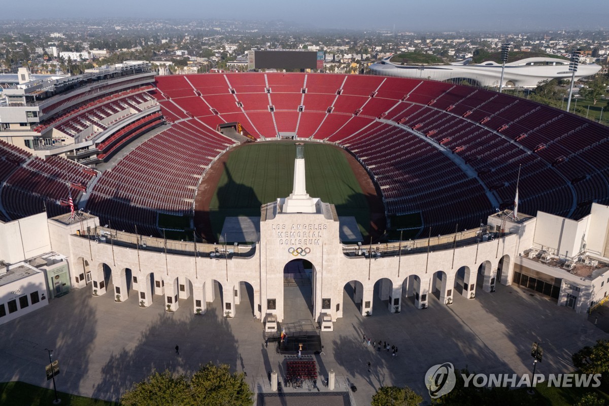 2028 LA 올림픽 개회식, 콜리세움·소파이 스타디움서 동시 진행