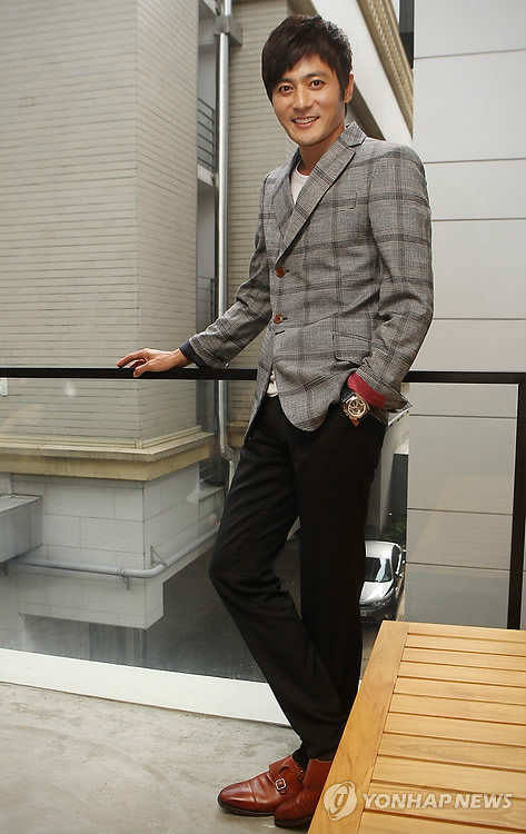 インタビュー 12年ぶりにドラマ出演したチャン ドンゴン 聯合ニュース インタビュー 12年ぶりにドラマ出演したチャン ドンゴン 聯合ニュース