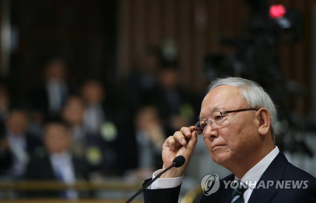 질의듣는 이병호 후보자 | 연합뉴스