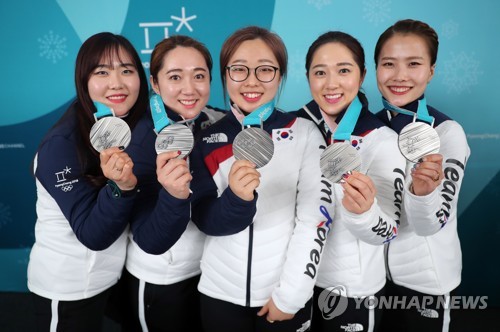 カーリング女子韓国代表 ｌｇ掃除機のイメージキャラクターに 聯合ニュース