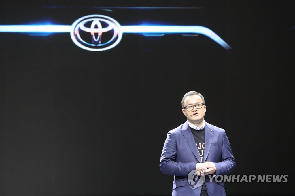 Japanese automakers expanding presence in S. Korea with hybrid models