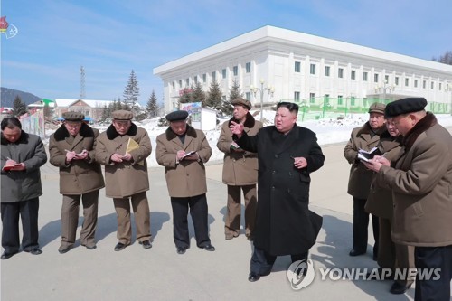 N.K. leader inspects construction site