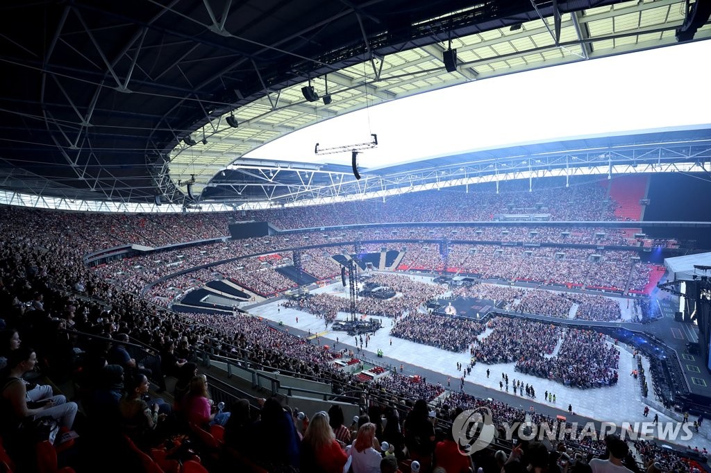 This photo of a BTS concert at Wembley Stadium in London on June 2, 2019 is provided by Big Hit Entertainment. (Yonhap)