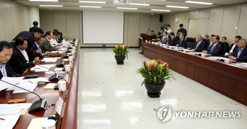 전기료 누진제 개편 '예상밖' 보류…확실한 손실보전 요구한듯