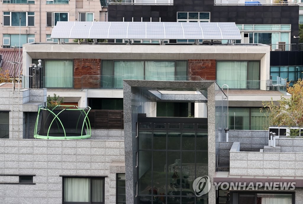 논현동 MB 자택