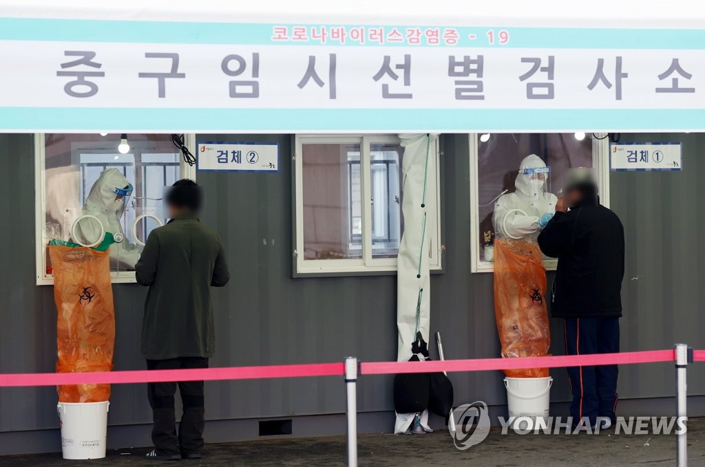 韓国の新規コロナ感染者　４００人台半ばに増加＝検査数増で