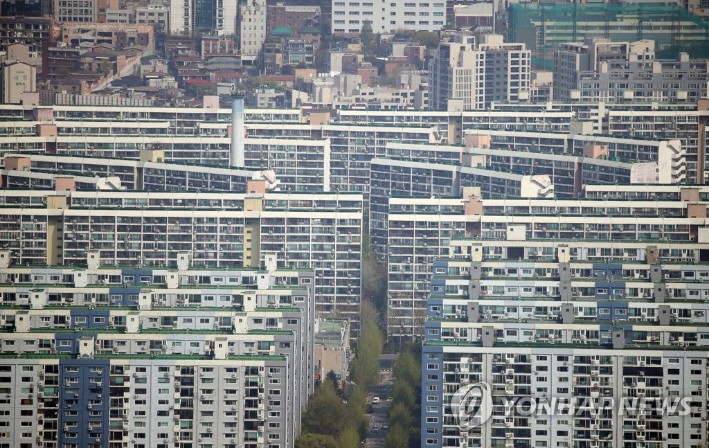 서울 강남구 대모산 전망대서 바라본 대치동 은마아파트 일대