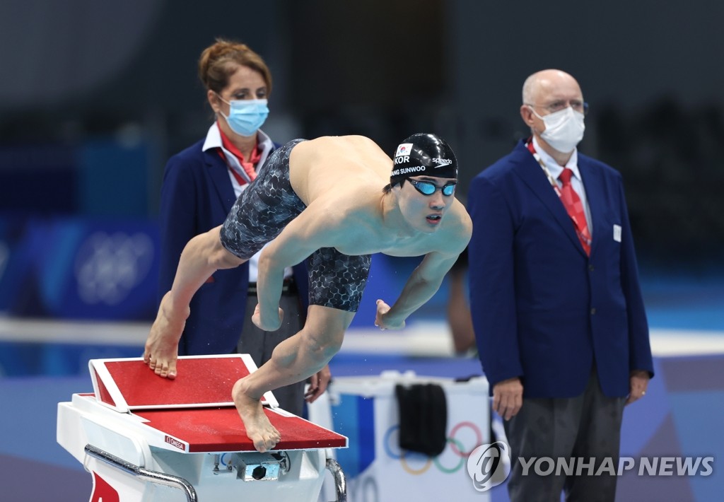 (Olympics) Teen swimming sensation eyes another record in Tokyo