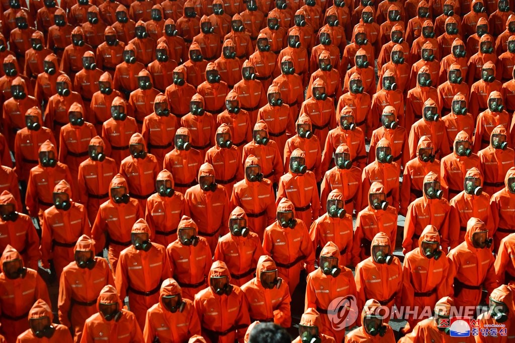 북한, 정권수립 73주년 경축 민간·안전무력 열병식