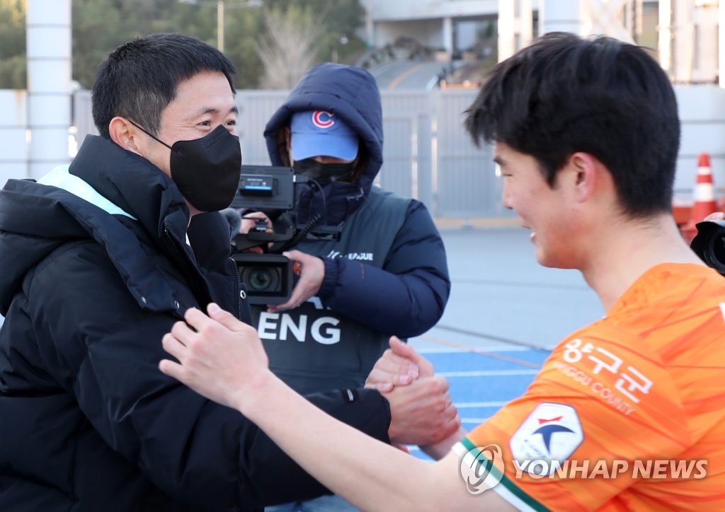 이영표 대표, 얘들아 고생했어