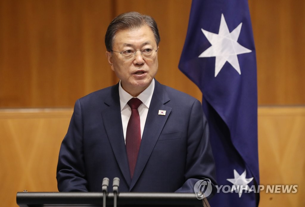 (2nd LD) Moon says S. Korea not considering diplomatic boycott of Beijing Olympics