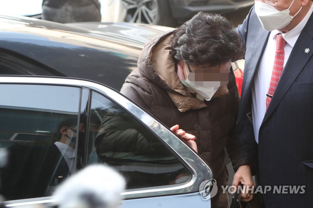 韓国大統領選候補の尹錫悦氏義母にまた実刑判決　残高証明偽造など