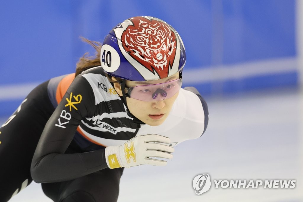 La patineuse de vitesse sur piste courte Choi Min-jeong s'entraîne au Centre national d'entraînement de Jincheon, à environ 90 kilomètres au sud de Séoul, le 5 janvier 2022. (Photo d'archives)