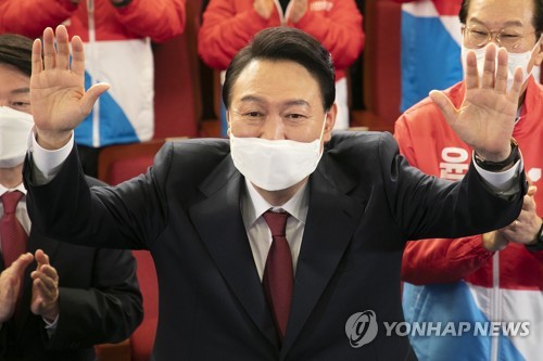 韓国次期大統領に尹錫悦氏　中央選管委が「確定」　
