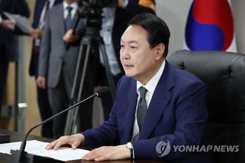 يون يؤدي القسم كرئيس جديد لكوريا الجنوبية