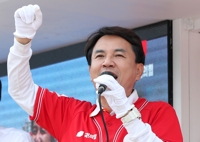 선거운동 첫 주말 강원지사 후보 '동분서주'