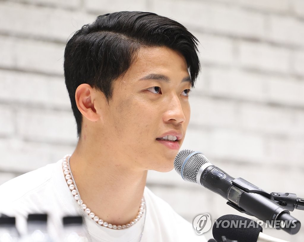 Hwang Hee-chan of Wolverhampton Wanderers speaks during a press conference in Seoul on May 24, 2022, marking the end of his first season in the Premier League. (Yonhap)