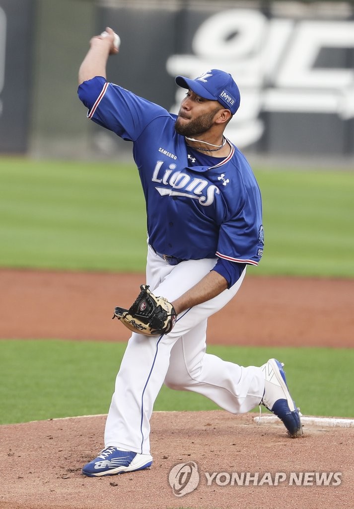 Baseball Samsung Lions vs. Lotte Giants Yonhap News Agency