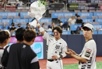 박병호 9년 연속 20홈런·양현종 통산 150승…전반기 최고 기록
